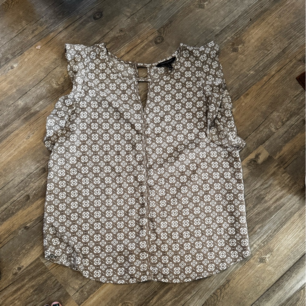 Like new condition. Great work top